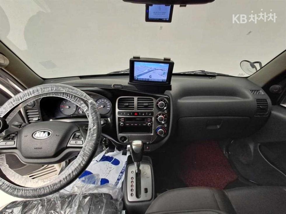 2018 - kia bongo iii