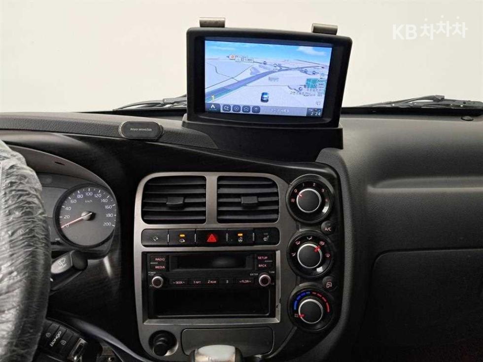 2018 - kia bongo iii