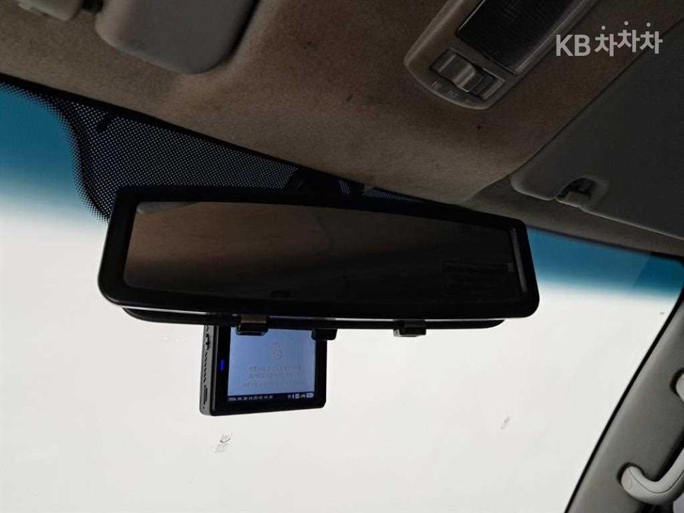 2018 - kia bongo iii