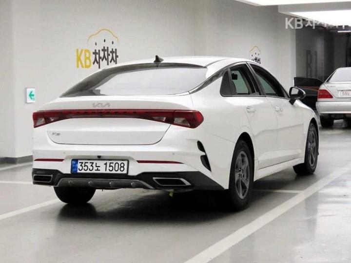 Kia K5 — miniaturë 4