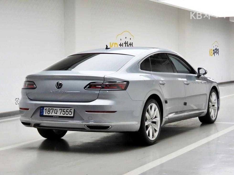 2023 Volkswagen Used Car photo