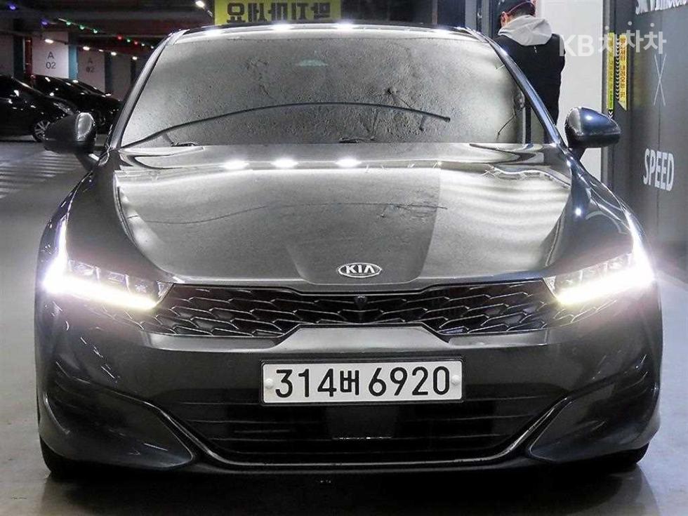 2020 - kia k5