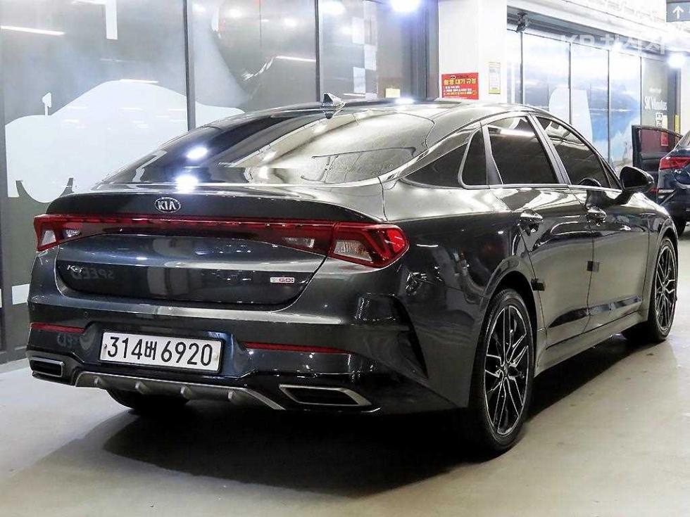 2020 - kia k5