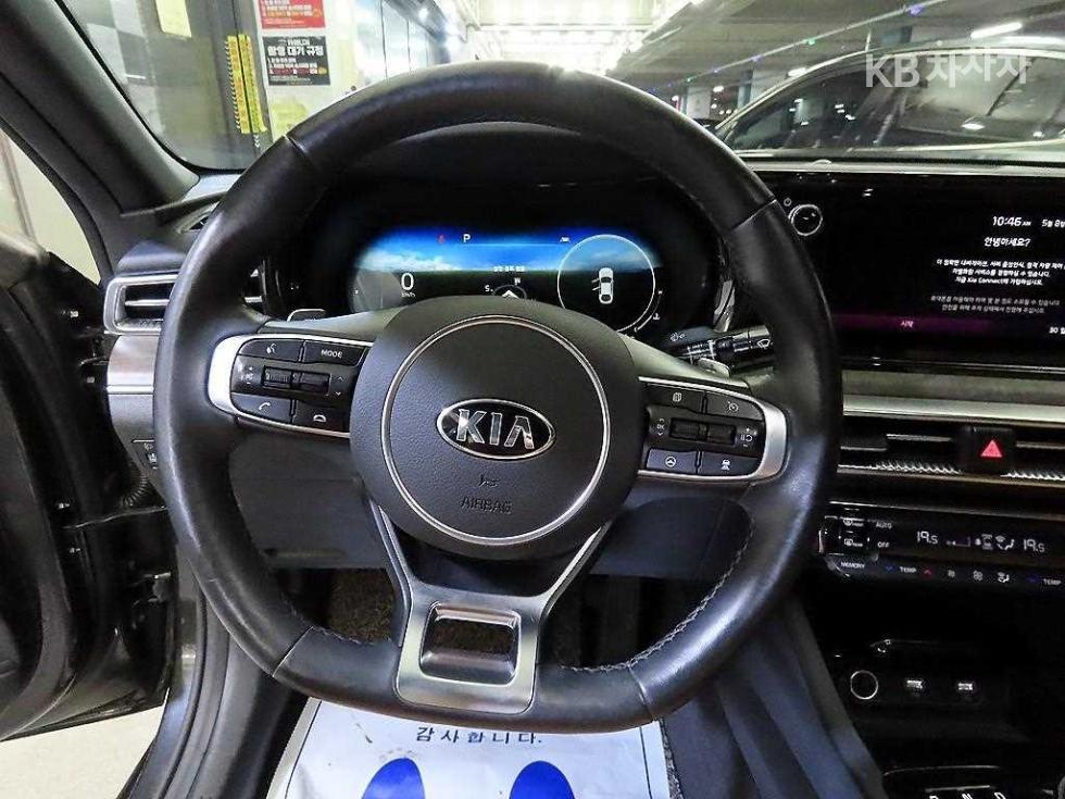 2020 - kia k5