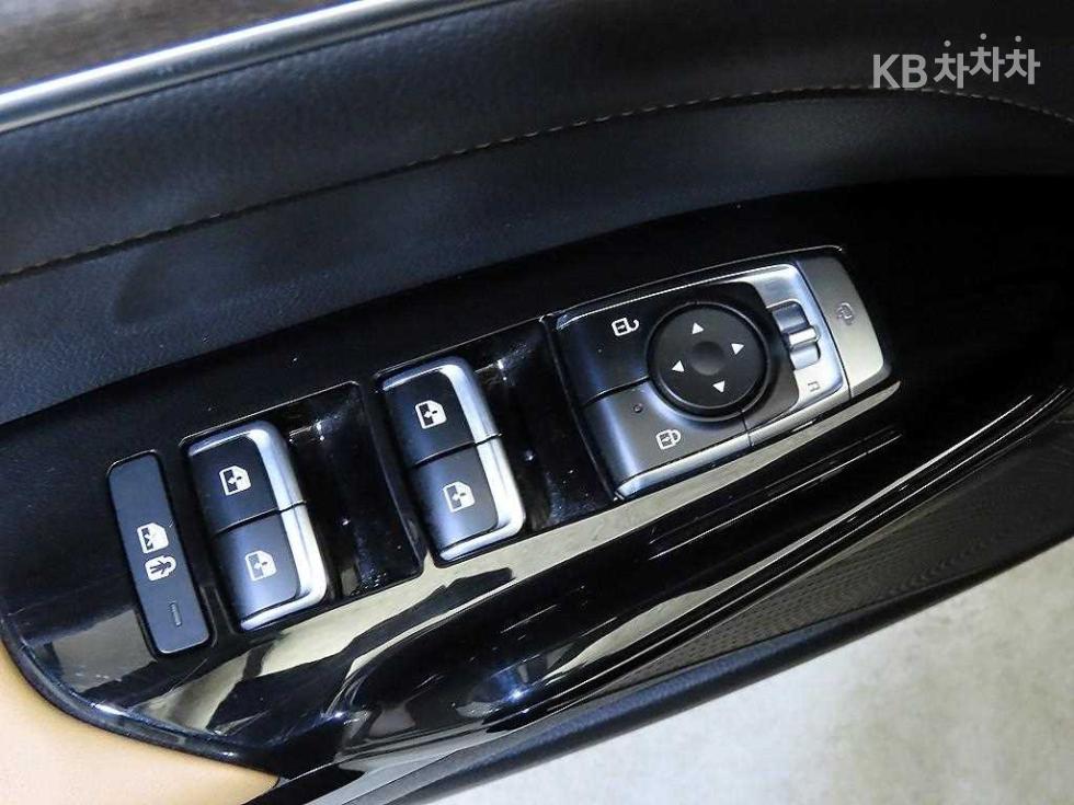 2020 - kia k5