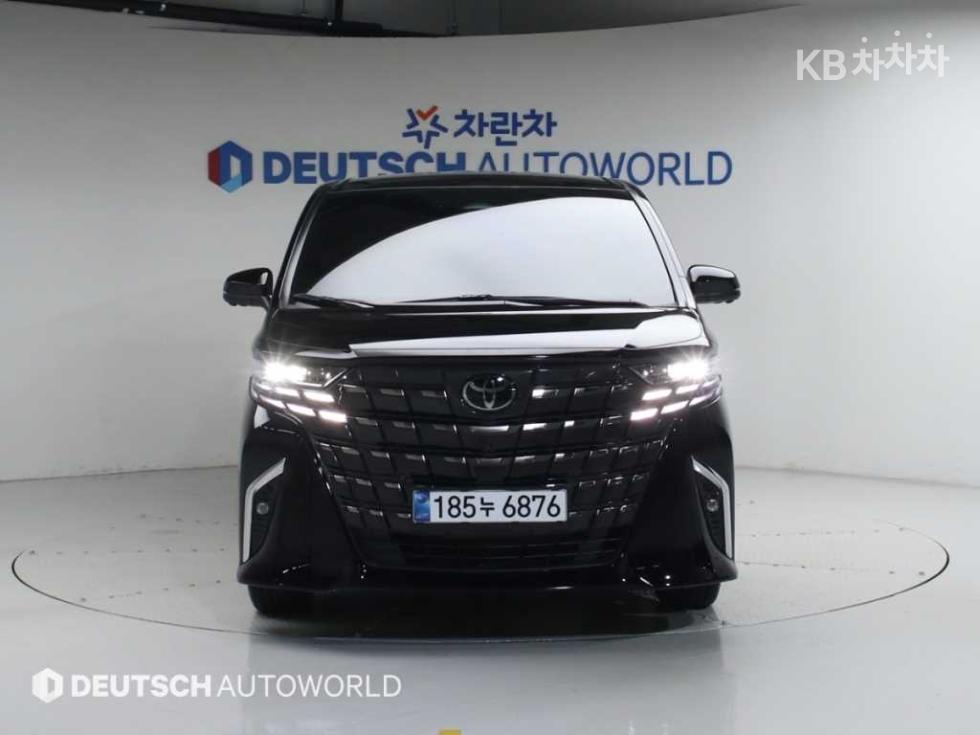 Toyota Alphard — miniaturë 3