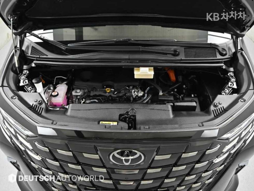 Toyota Alphard — miniaturë 6