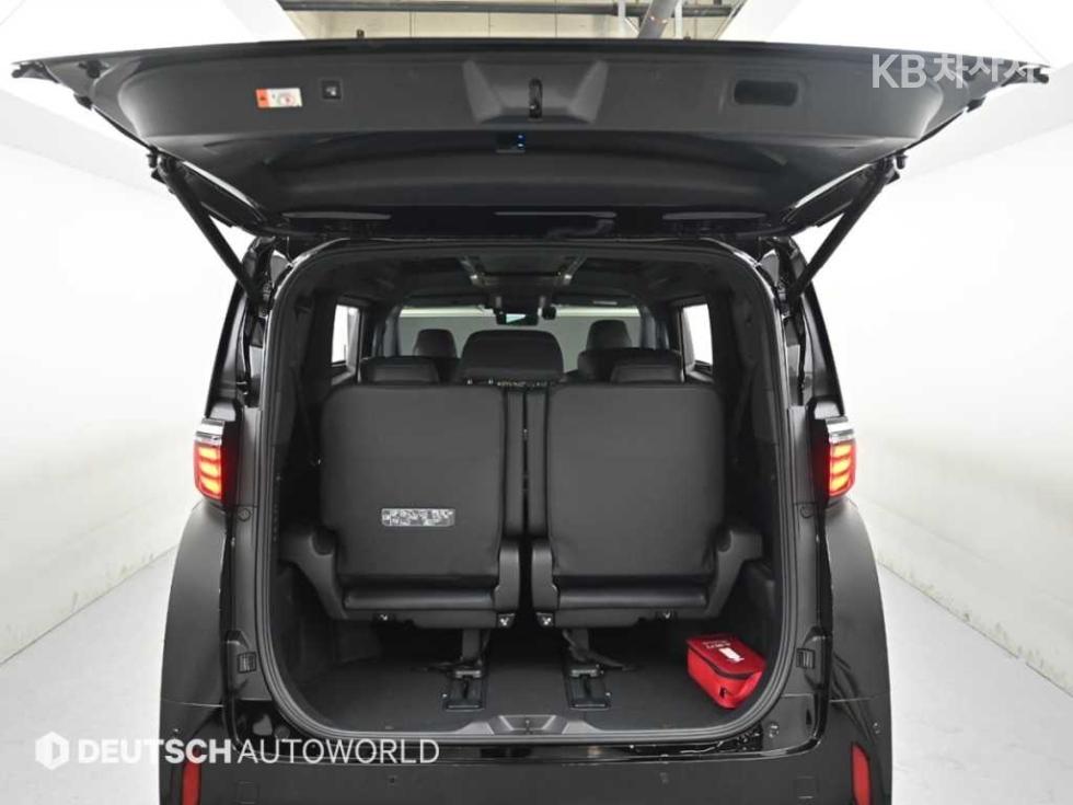 Toyota Alphard — miniaturë 19