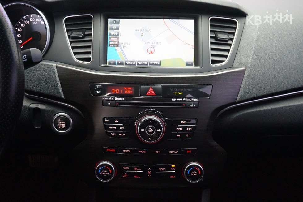 2012 - kia k7