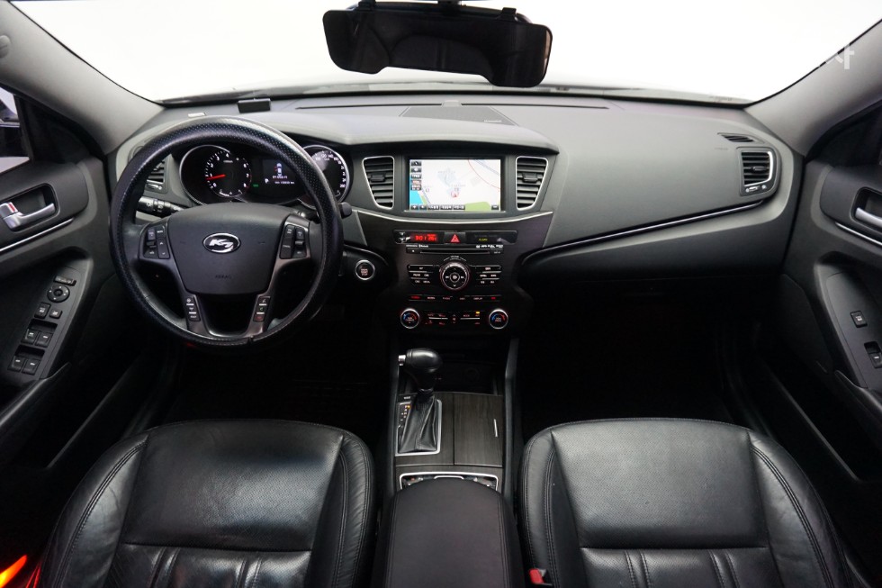 2012 - kia k7