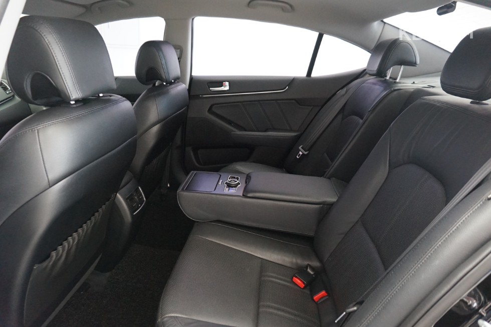 2012 - kia k7