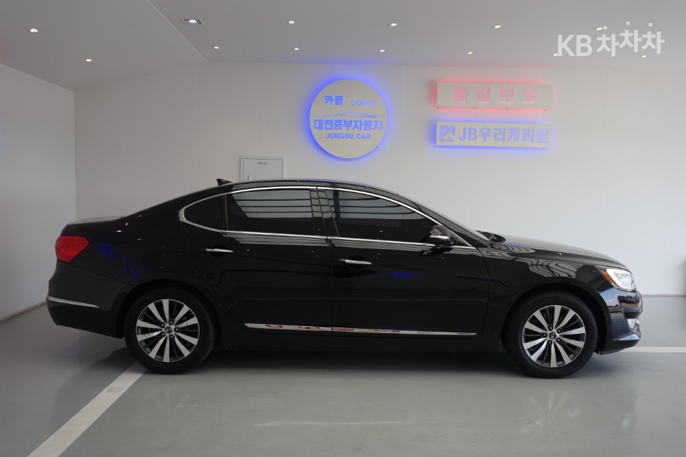 2012 - kia k7