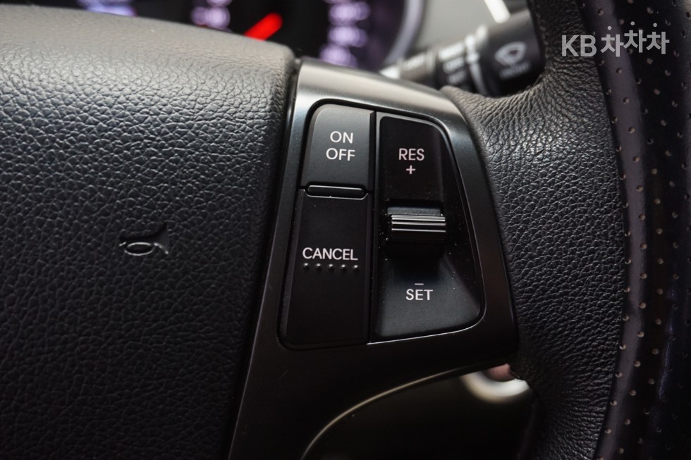 2012 - kia k7
