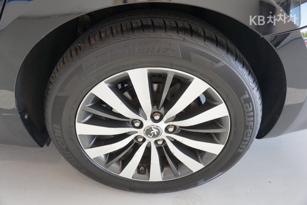 2012 - kia k7