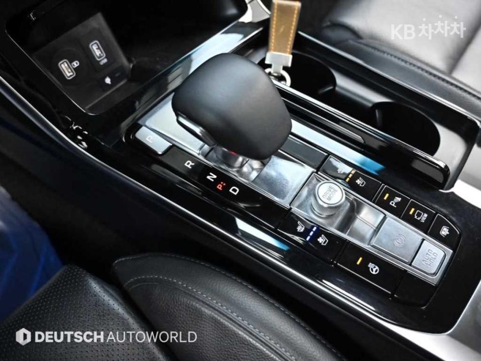 2020 - kia k7