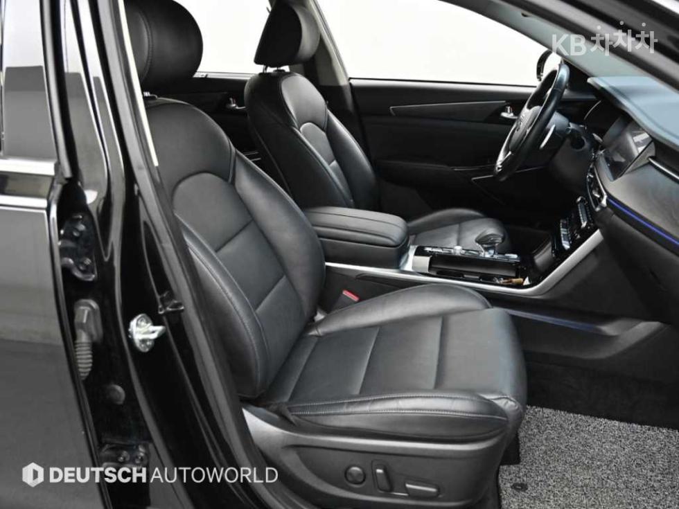 2020 - kia k7