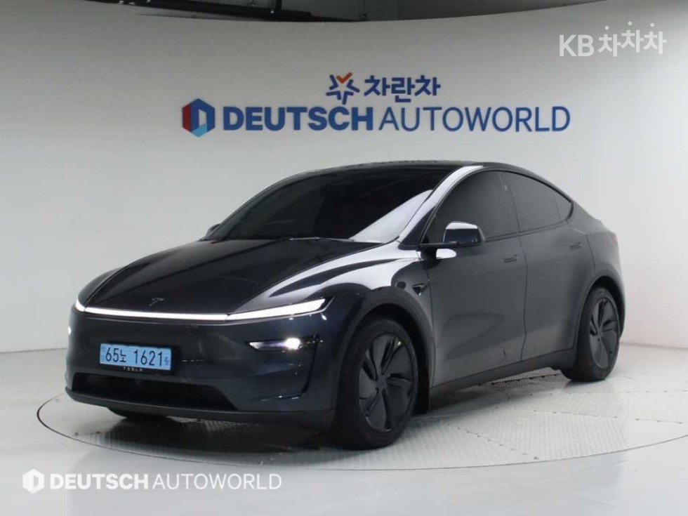 테슬라 Model Y RWD 기본형