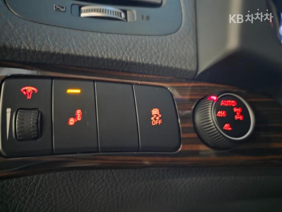 2019 - kia mohave