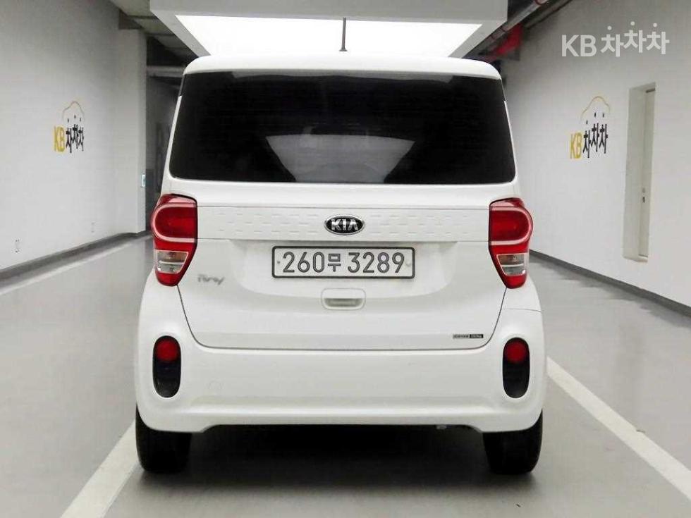 2021 - kia ray