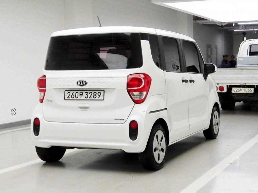 2021 - kia ray