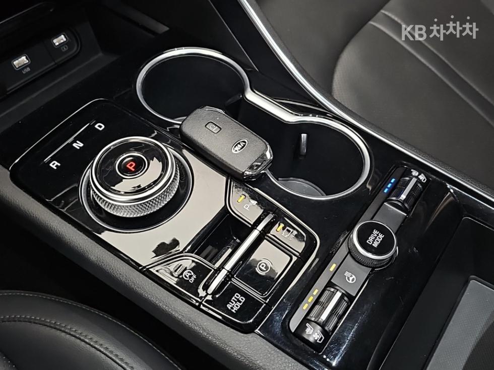 2020 - kia k5
