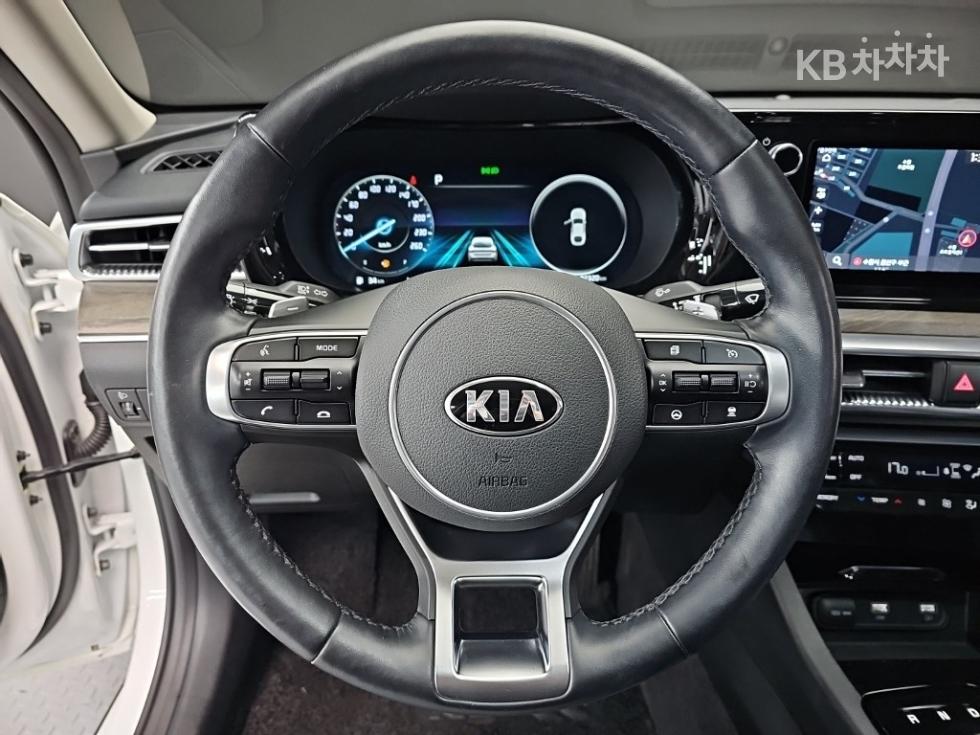 2020 - kia k5