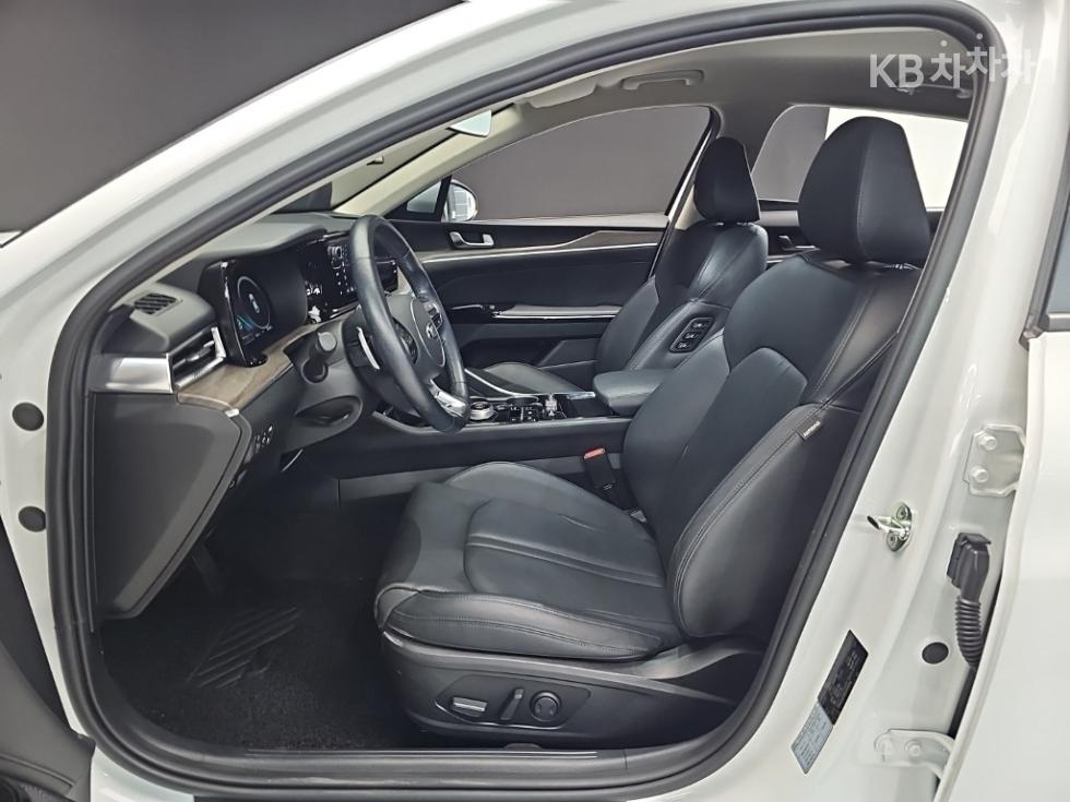2020 - kia k5