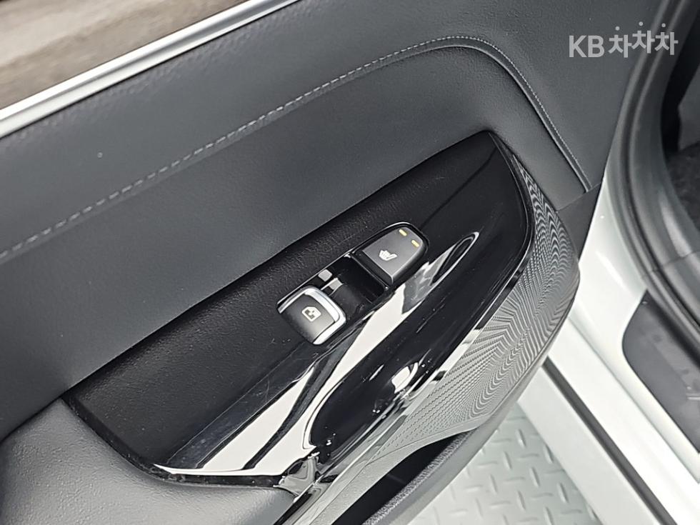 2020 - kia k5