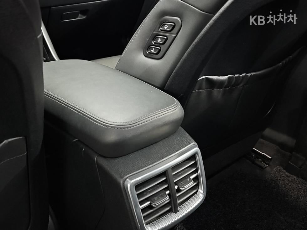 2020 - kia k5
