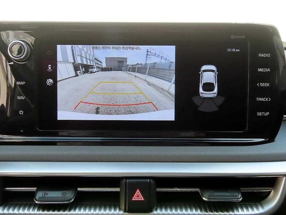 2022 - kia k5