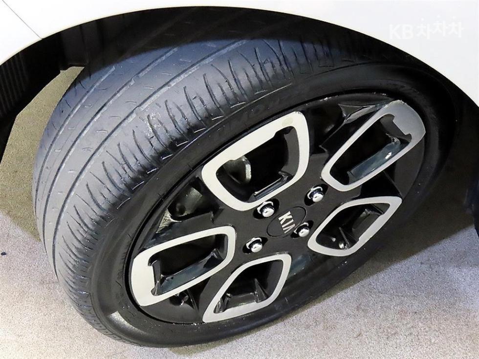 2019 - kia ray