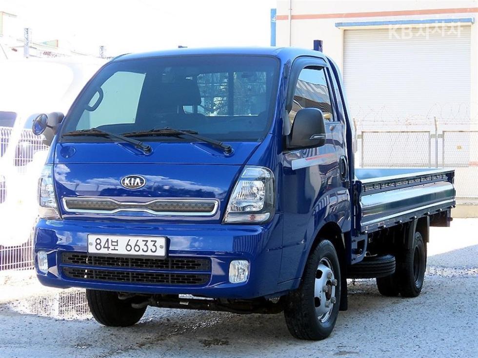 2020 - kia bongo iii