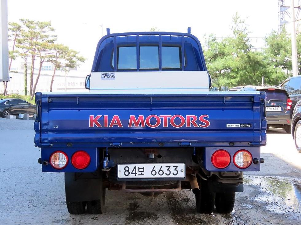 2020 - kia bongo iii