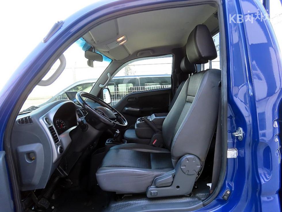 2020 - kia bongo iii