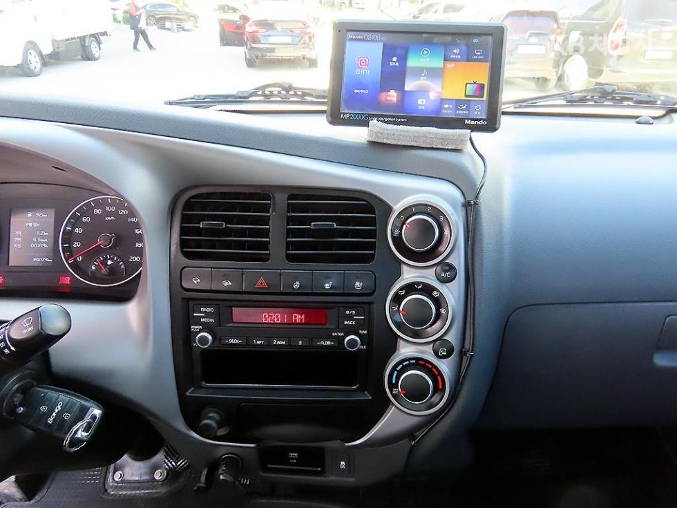2020 - kia bongo iii