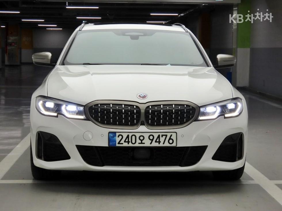 2022 bmw 3 series