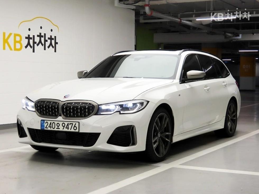 2022 - bmw 3 series