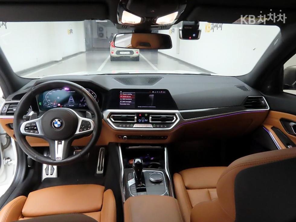 2022 - bmw 3 series