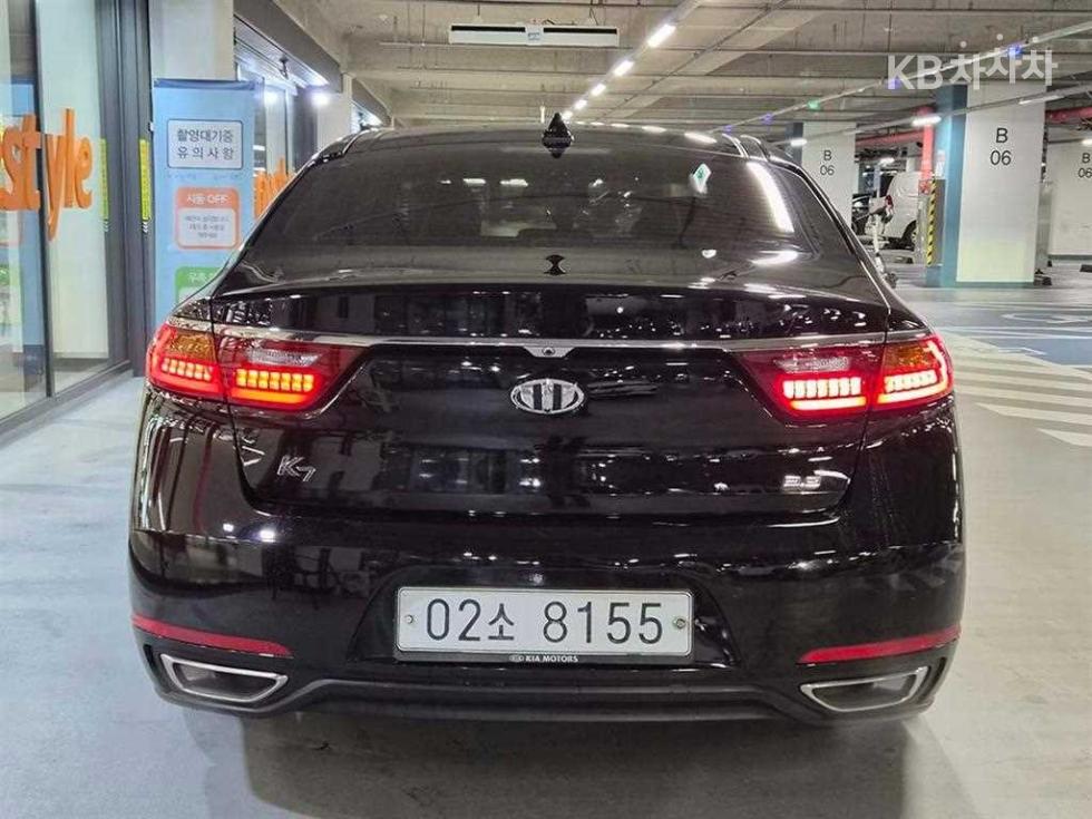 2017 - kia k7