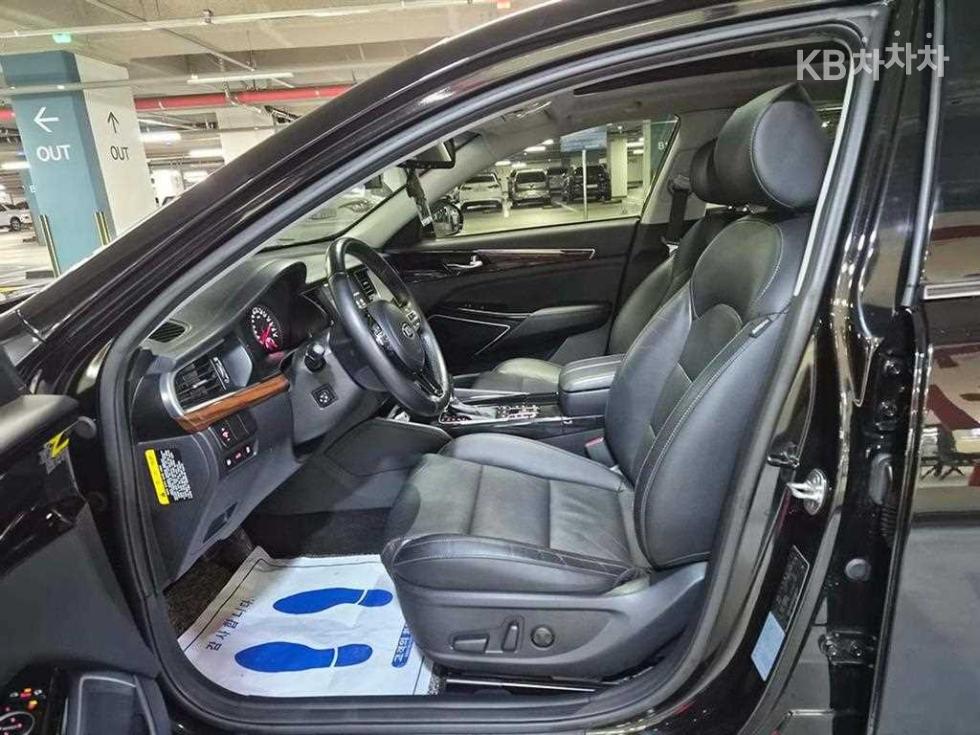 2017 - kia k7