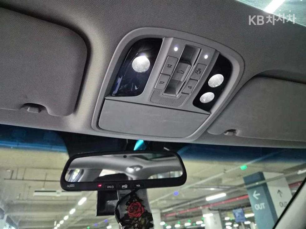 2017 - kia k7
