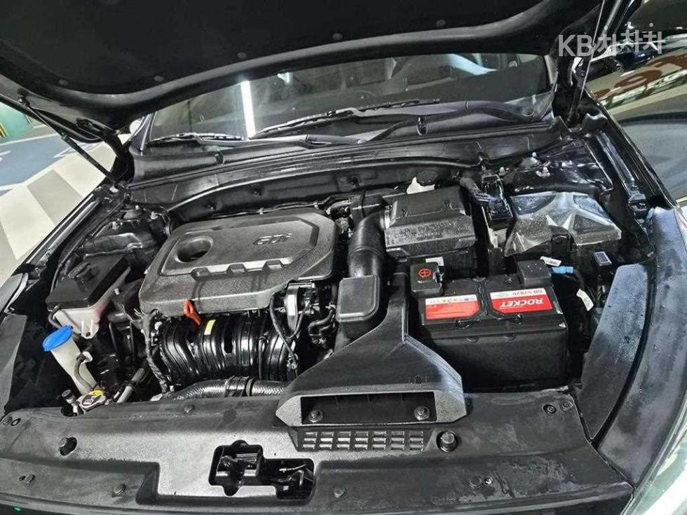 2017 - kia k7