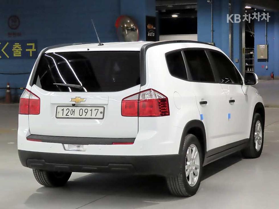 Chevrolet Orlando — miniaturë 4