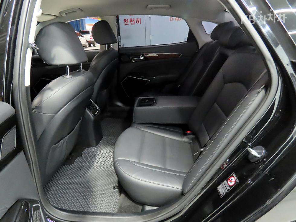 2016 - kia k7