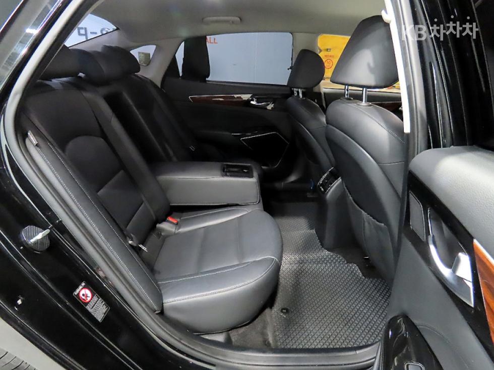 2016 - kia k7