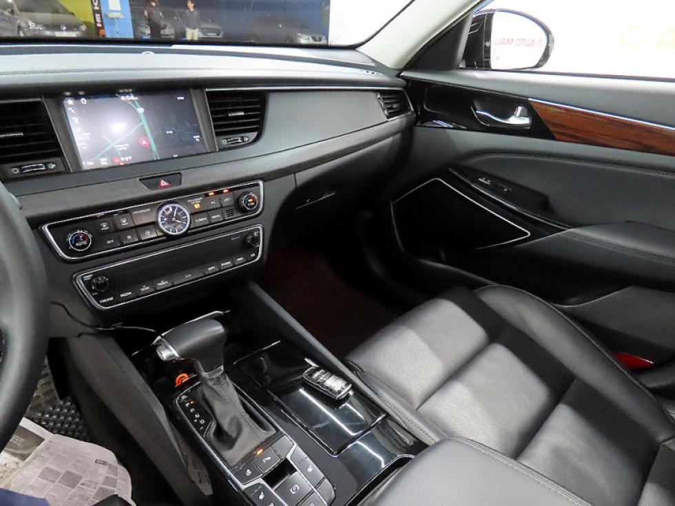 2016 - kia k7