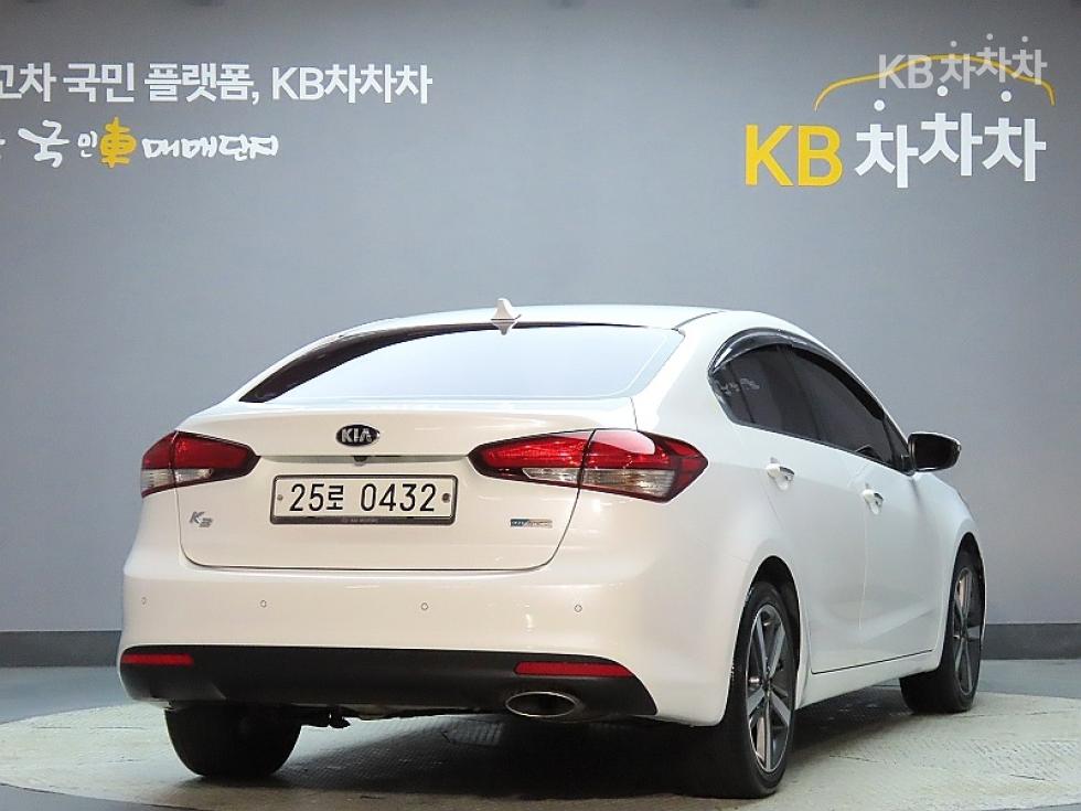 2017 - kia k3