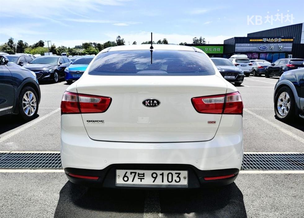2013 - kia pride