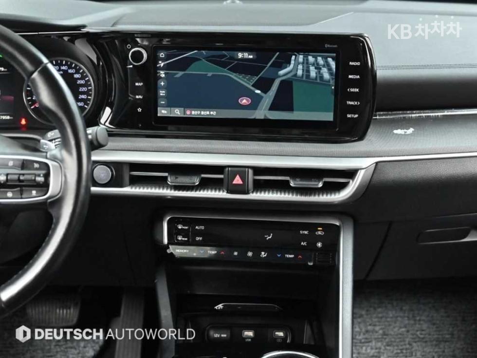 2021 - kia k5