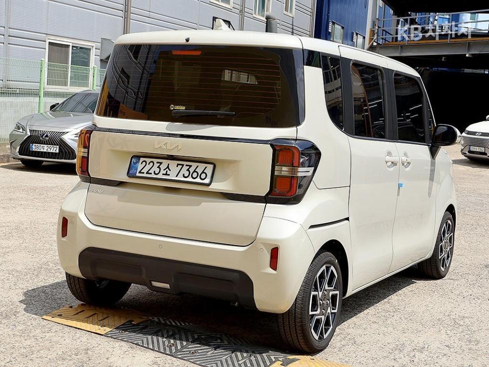 2026 - kia kia